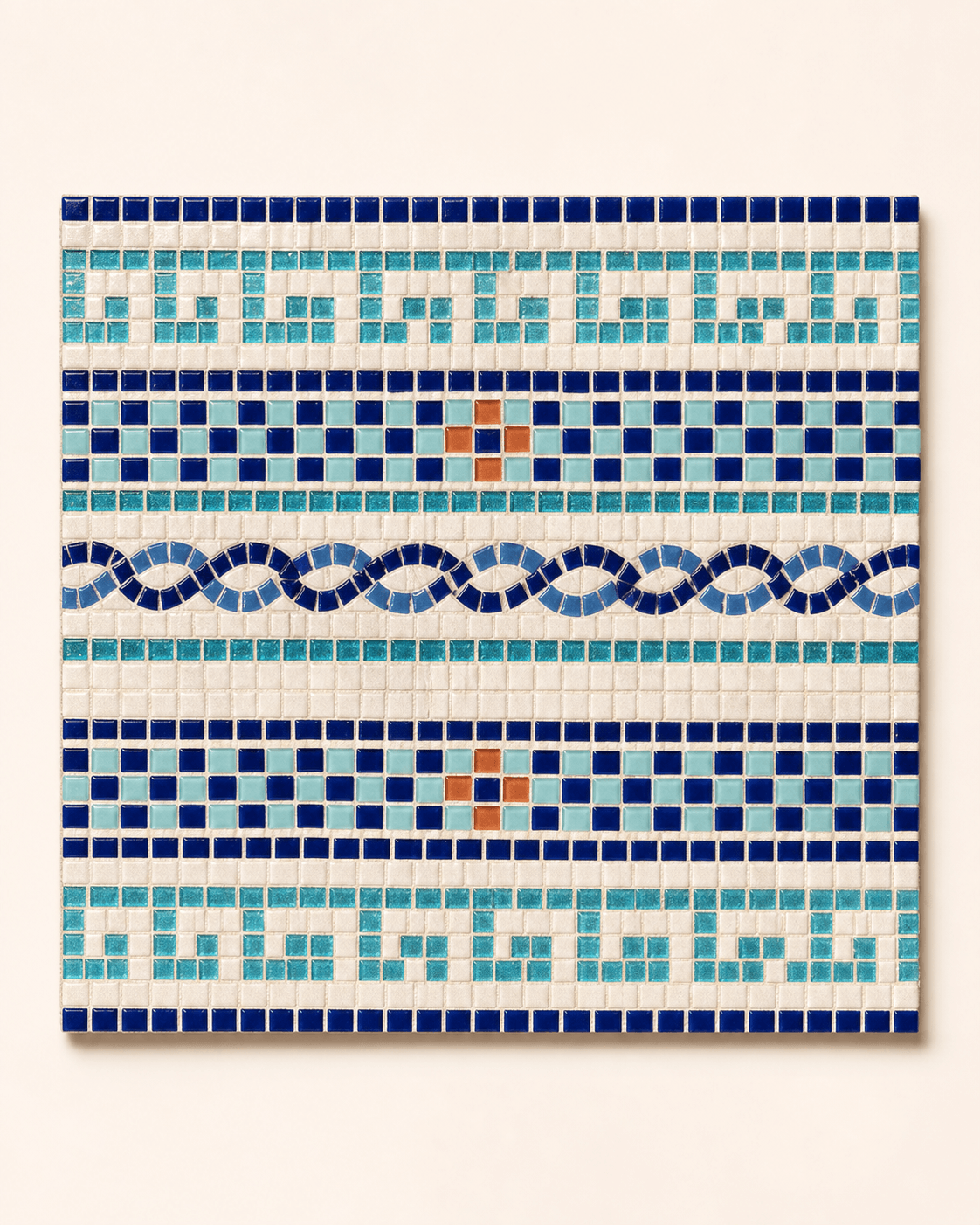 Patterned pool borders